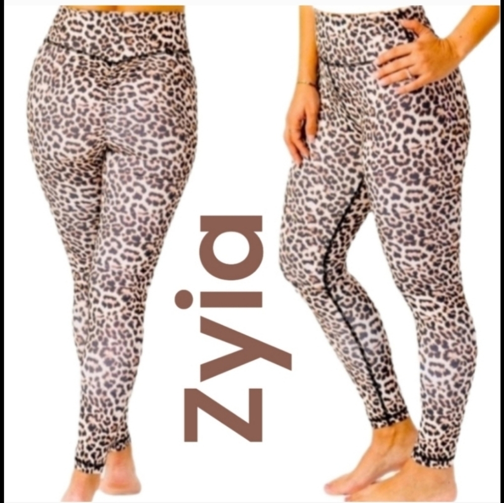 Zyia Women's Leopard Brillant Scrunchy What High Rise Leggings Sz 8-10 Active